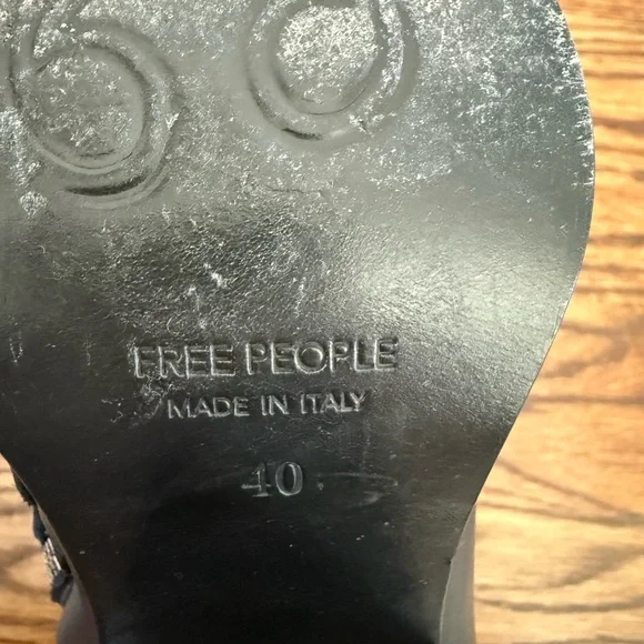 Free People black Brayden boot 40 - Picture 7 of 8